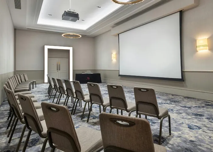 London Marriott Canary WharfAirport Hotel